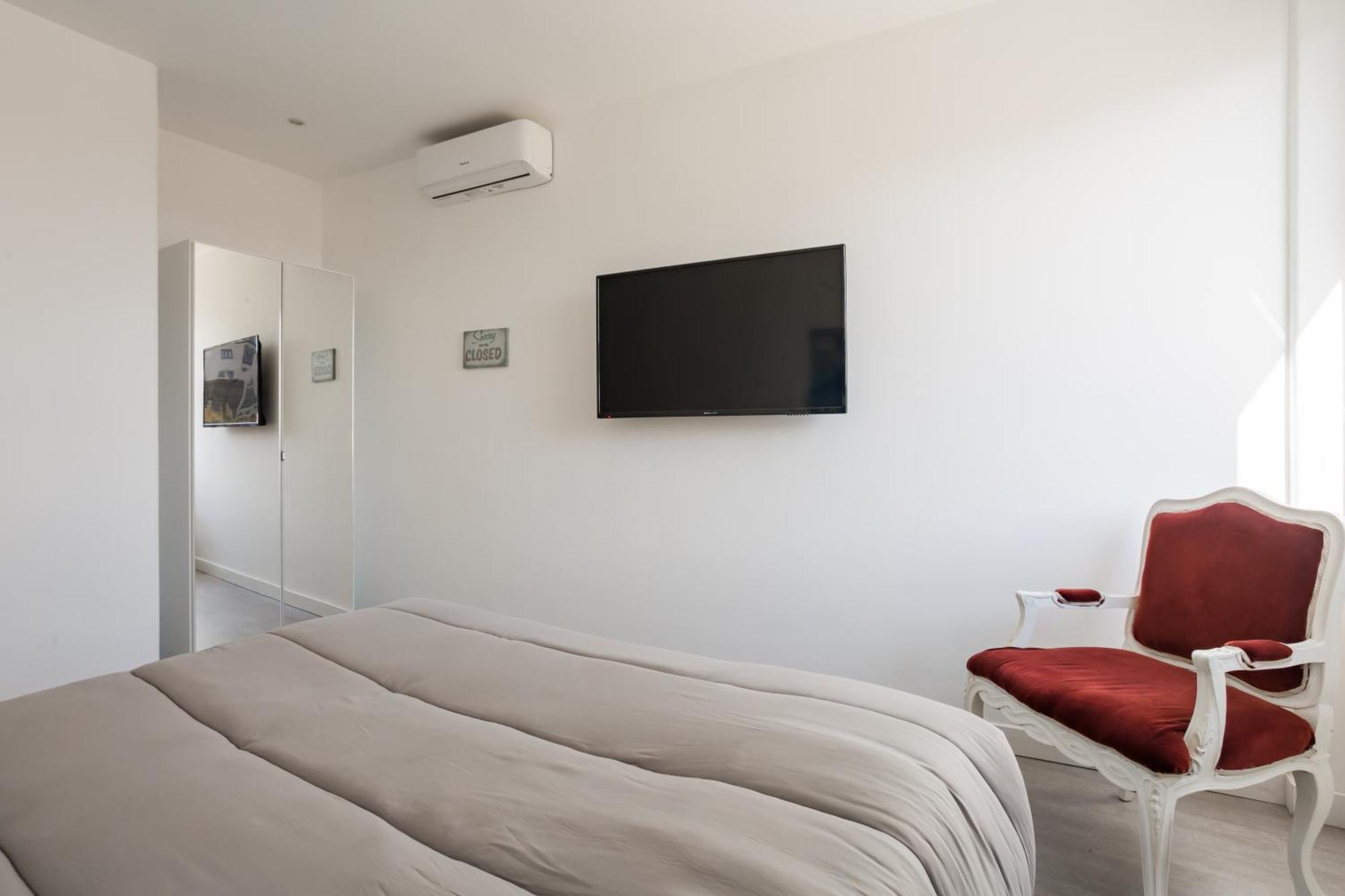 Napolidays Toledo Apartment By Dimorra المظهر الخارجي الصورة